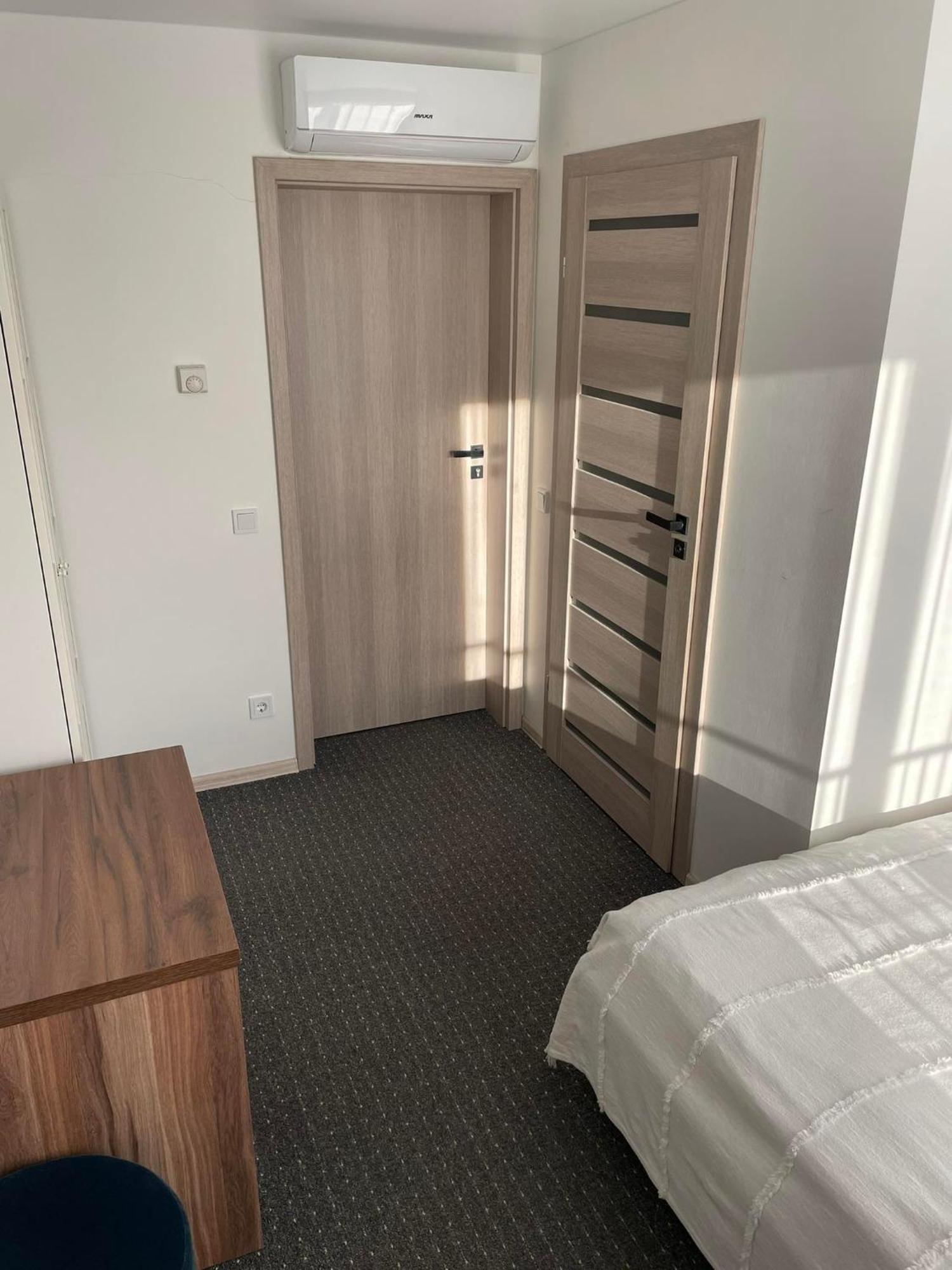 Izabeles Apartamentai Паланга Екстер'єр фото