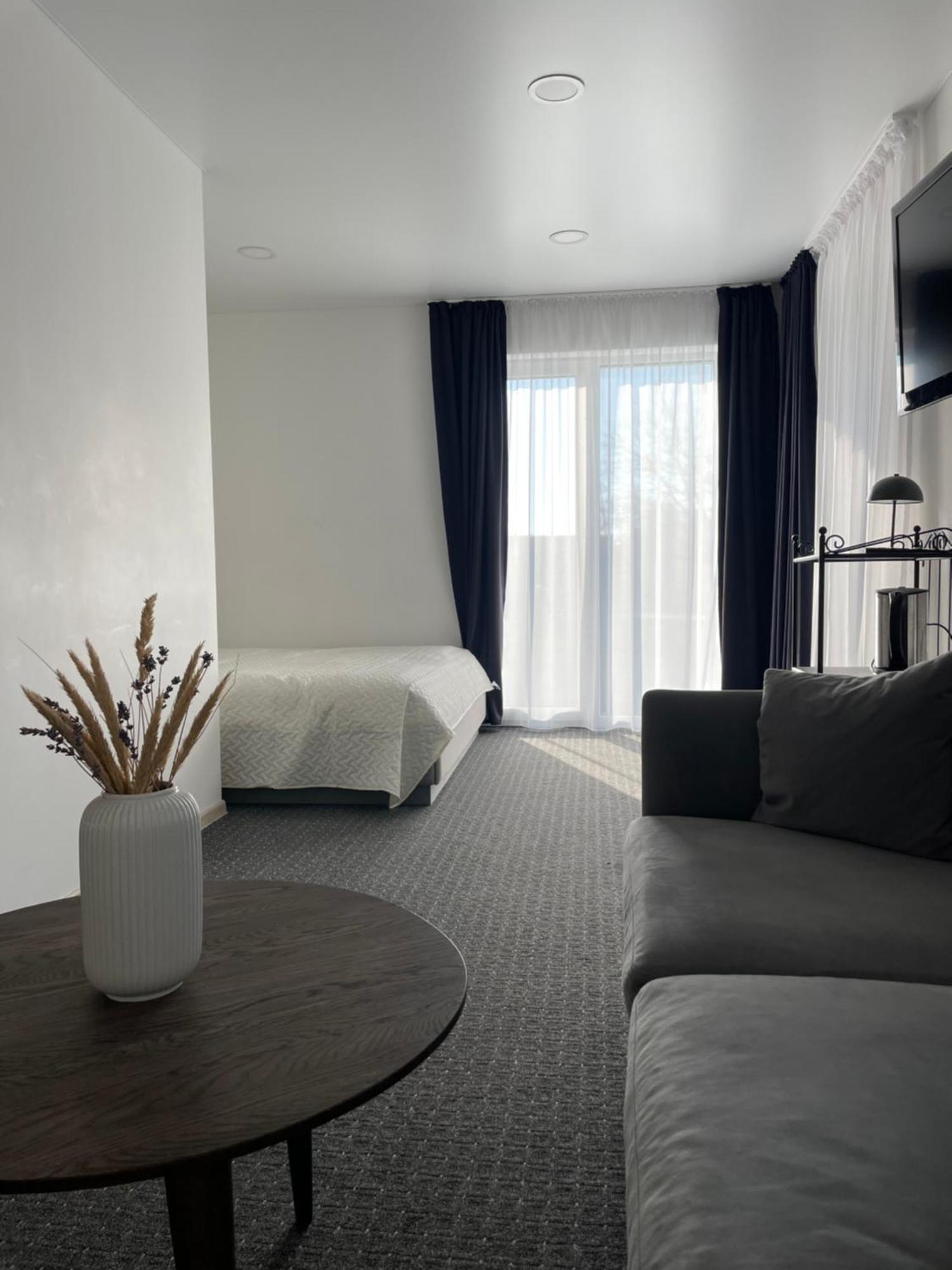 Izabeles Apartamentai Паланга Екстер'єр фото