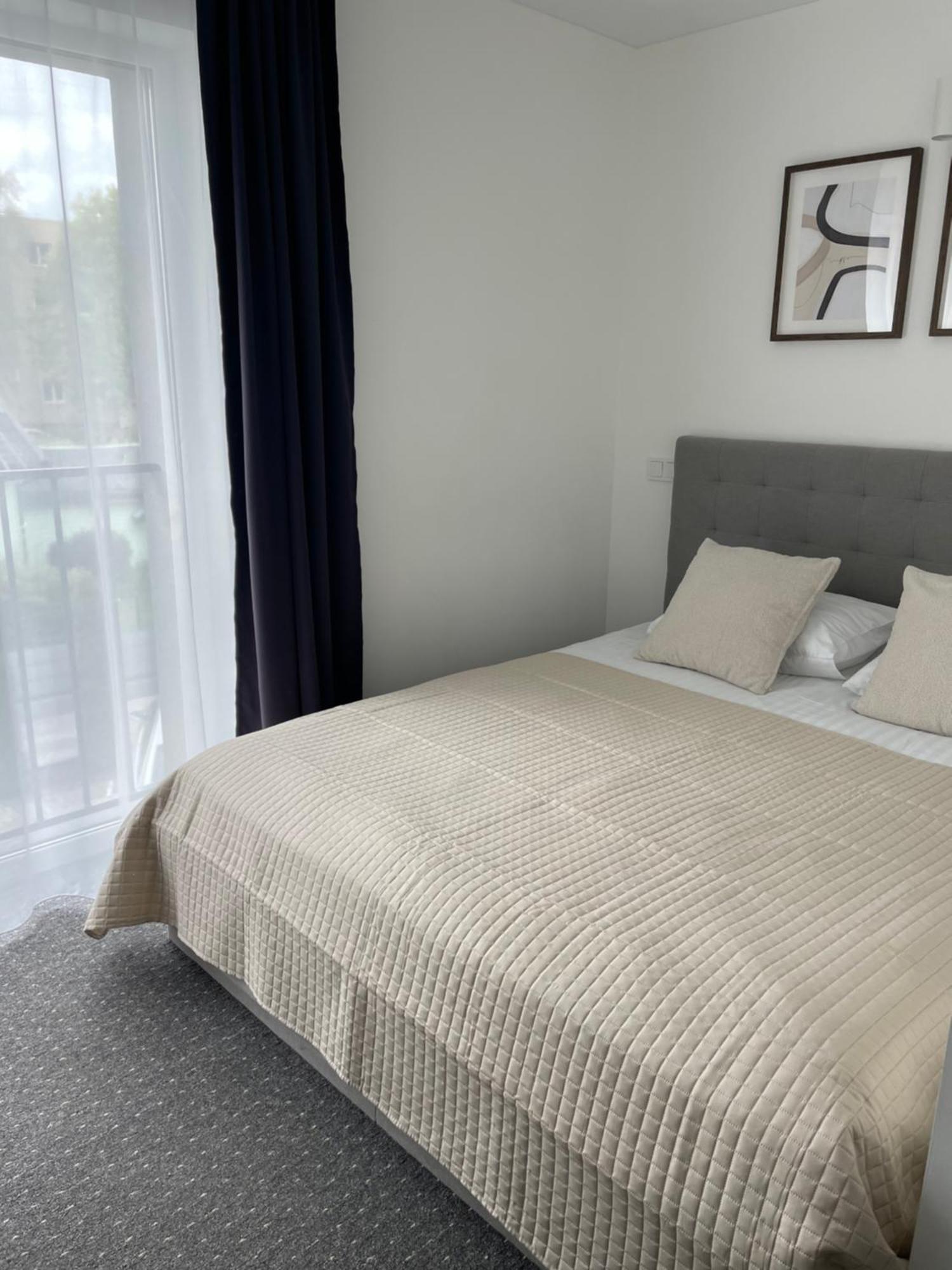 Izabeles Apartamentai Паланга Екстер'єр фото